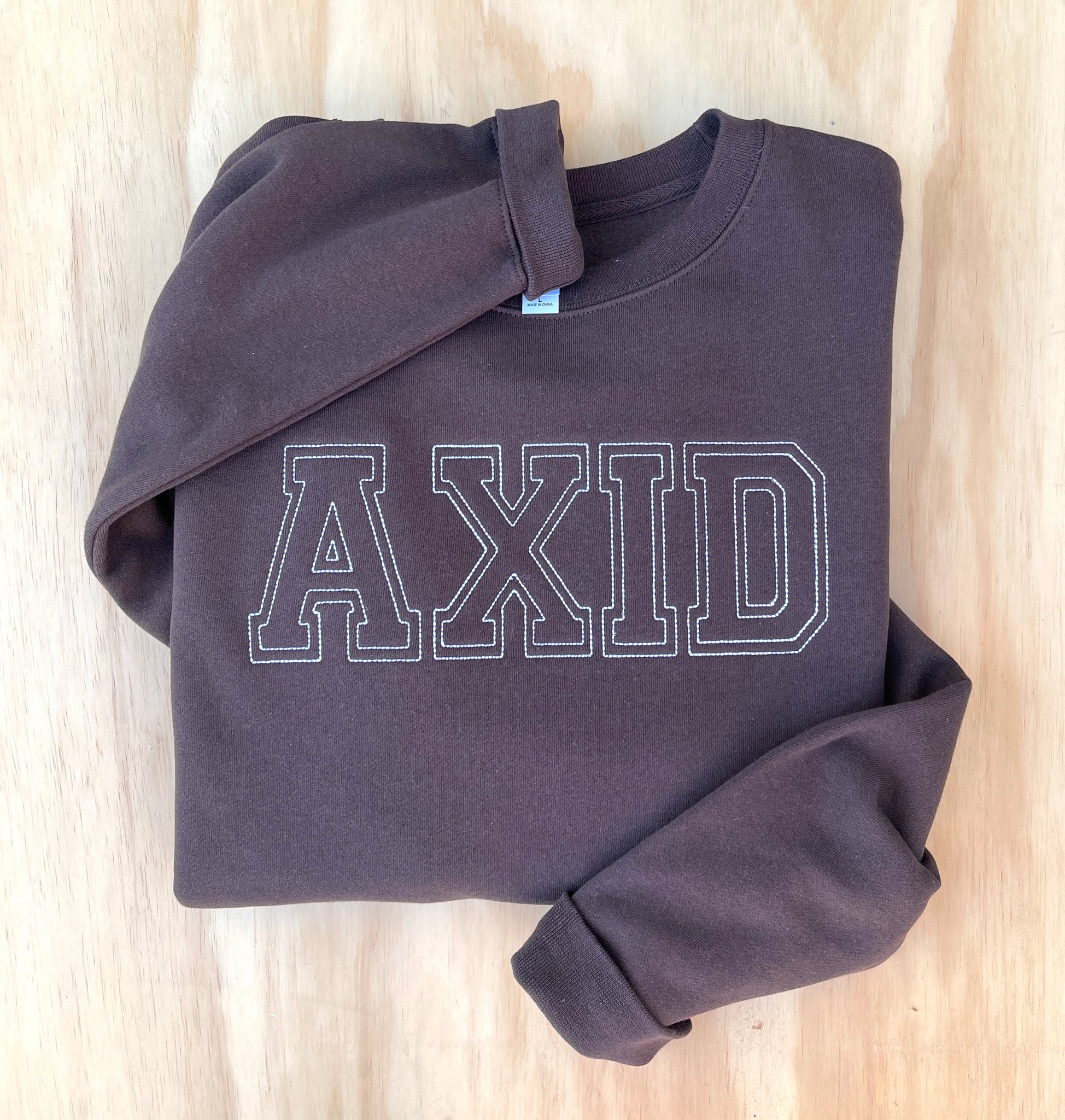 AXID Outline Chocolate Sweatshirt – Greek Street