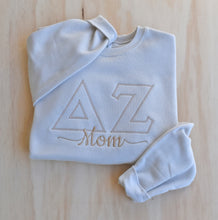 Delta Zeta Mom Oatmeal Sweatshirt